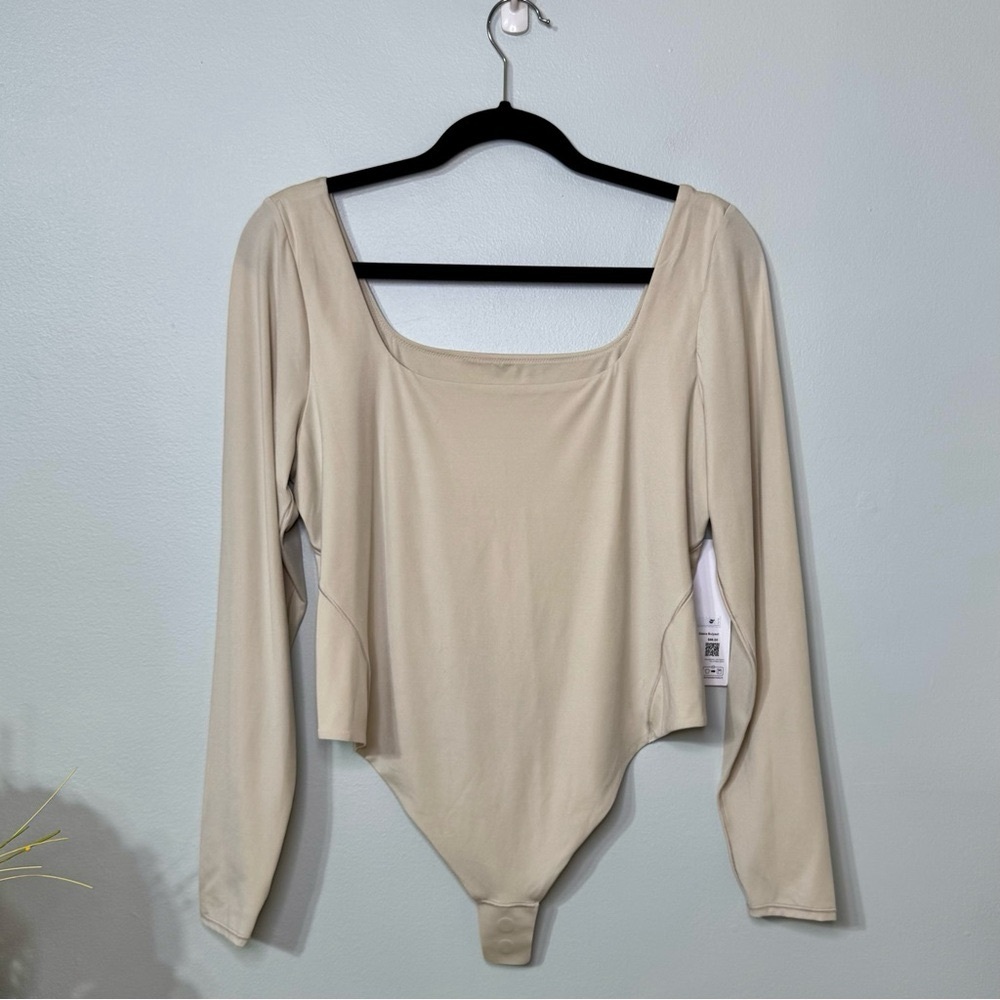 Lululemon Wundermost Nulu Square-Neck Bodysuit Long Sleeve Mojave Tan XL NWT - Picture 5 of 9